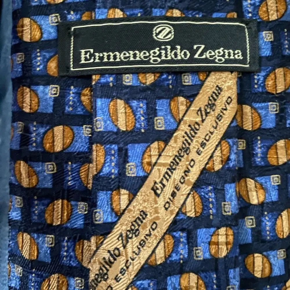 ERMENEGILDO ZEGNA $210 Mens Blue Brown Print Silk Necktie Tie EUC